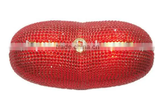 Latest fashion full diamond heart-shaped evening bag