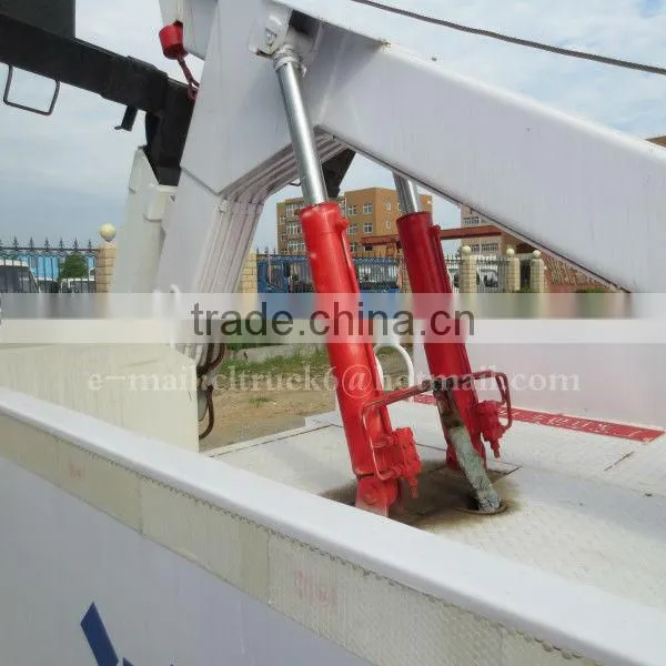 4*2 DONGFENG DLK Right Hand Wrecker Tow Trucks 5 Ton