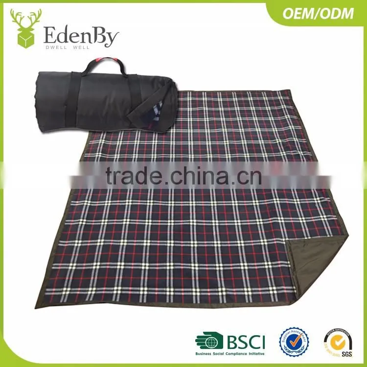 2017 Top selling high quality outdoor camping family picnic rug/picnic blanket