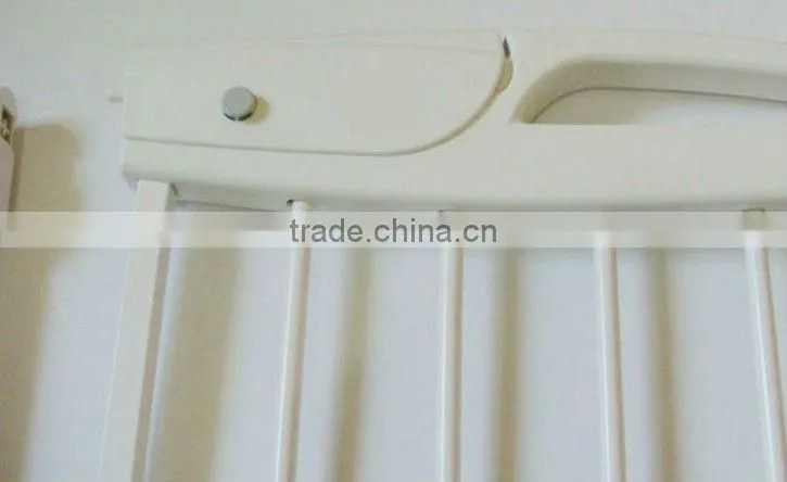 Newly Design Baby Safety Gate Pet Gate