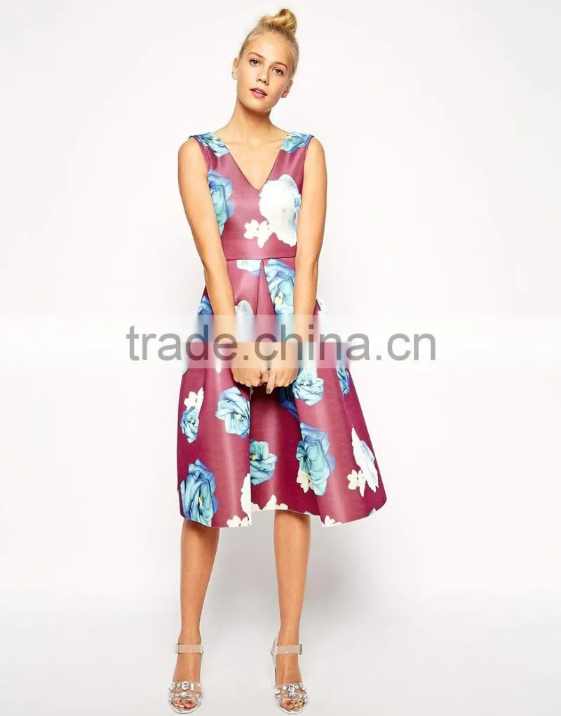Premium Midi Dress in Bonded with Large Floral