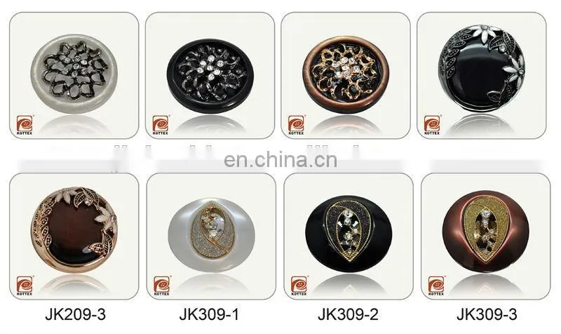 Normal 4-5CM 2 Holes Brown Imitation Horn Color Polyester Resin Coat Toggle Button Has Rope And Leather