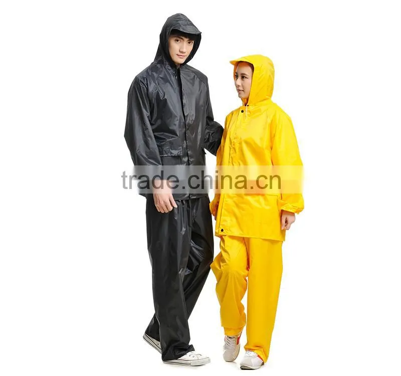 Lightweight Colorful PVC Raincoat for Promotion