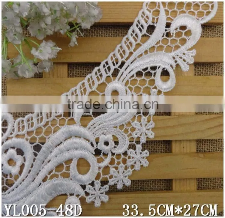 Welcome Customize Trim,New Design Creamy White DIY Fashion Chemical Water Soluble U Neck Lace Trim Applique for Garment