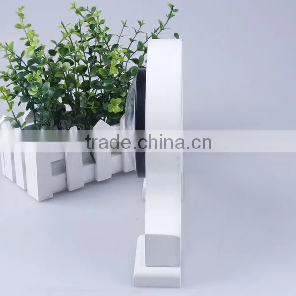 Home Decoration MDF Table Clock With The High Quality