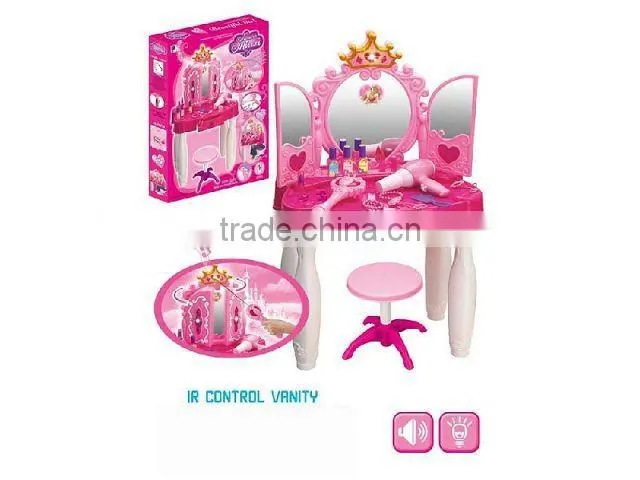 661-61A FUNNY CHILDREN BARBECUE TABLEWARE SETS