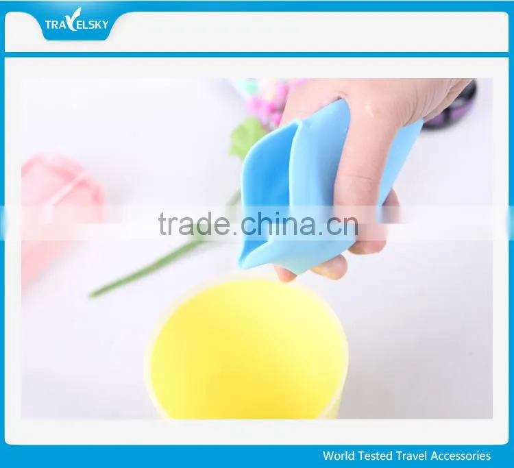 Travel Colorful Foliage Shaped Portable Silicon Cup