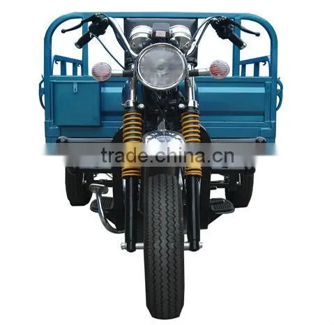 Hydraulic tipping bucket motorized tricycle