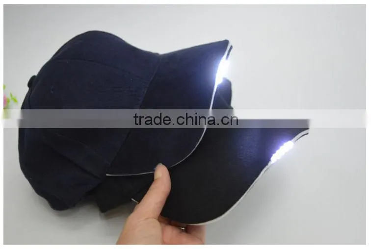 Wholesale LED Lighted Glow curved brim Baseball cap Golf Hip-hop Sports hat
