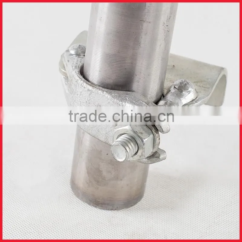 Steel scaffolding half coupler