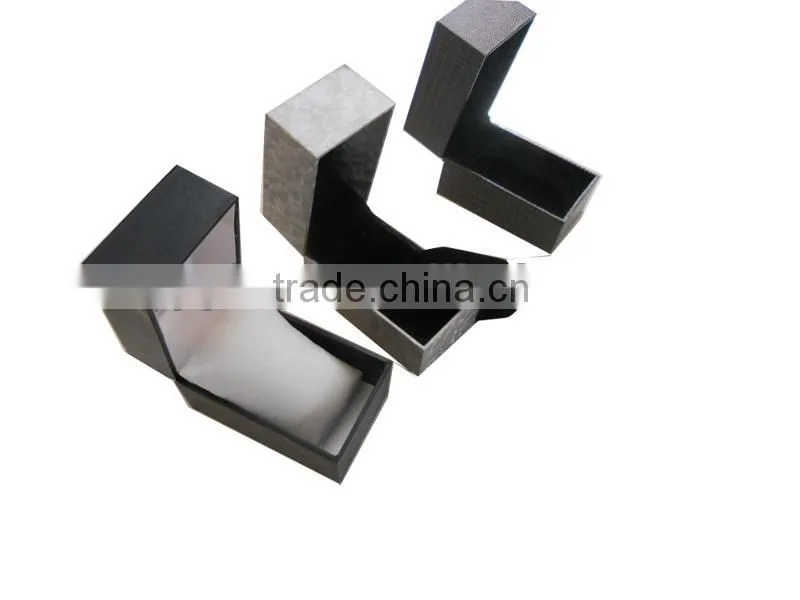 PP-122 Economy plastic watch box