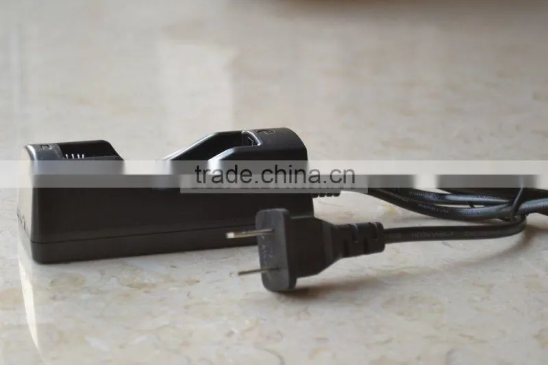 18650 Li-ion Fast Battery Charger Specialized for 18650 Battery