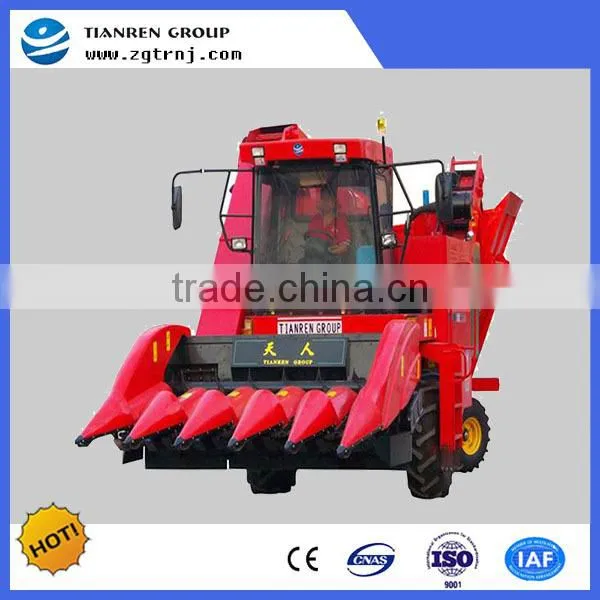 TR9988-5530 Self-propelled combine corn crop