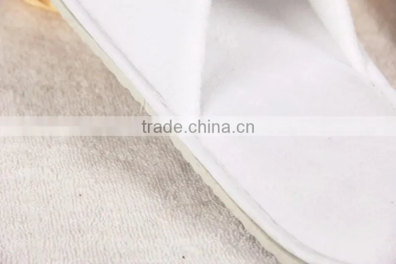 Comfortable soft Disposable hotel slippers