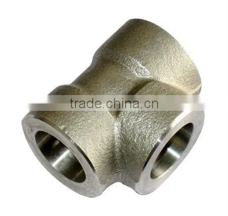 Metric Threaded Tee Fitting