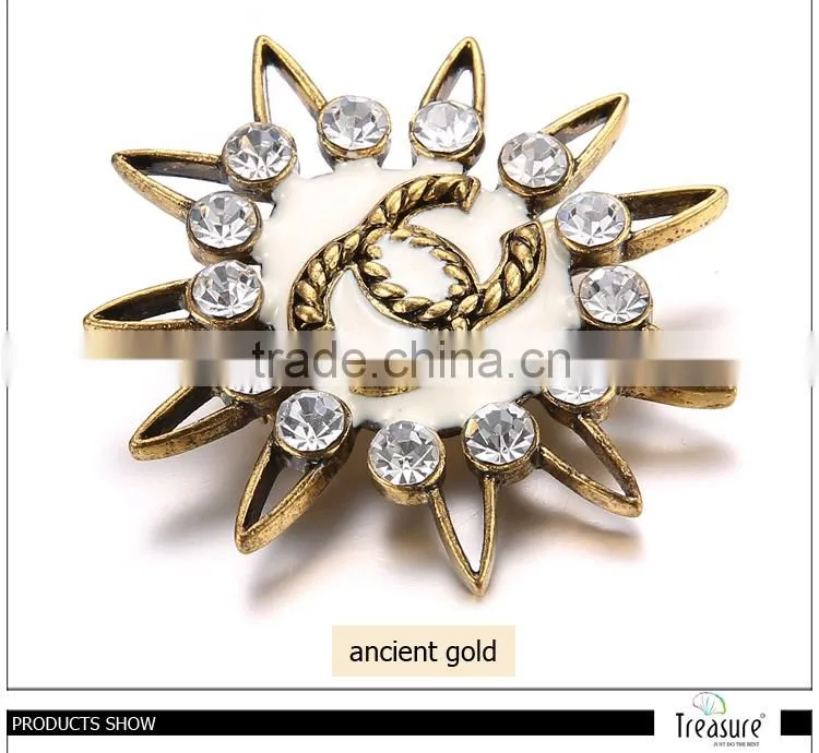 2015 latest new model famous brand imitation flower shape trendy best price brooch wholesale
