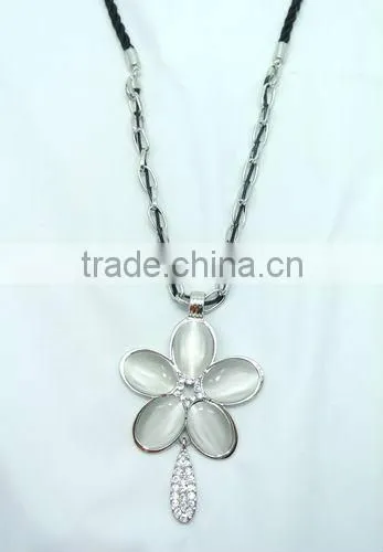 18K Gold plating pendant cat-eyes pendant fashion necklace three colors