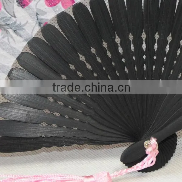Boutique cloth bamboo folding fan for wedding gift