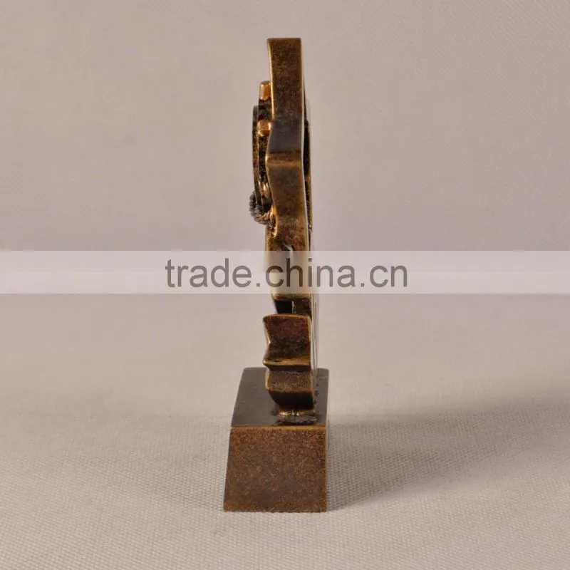 Starry shape trophy cup track for recording resin souvenir