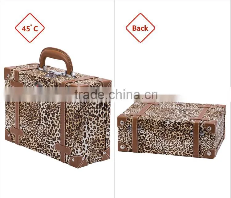 2016 Hot Sale Portable Fashion Stripes EVA Hard Shell Cosmetic Rolling Case With Mirror
