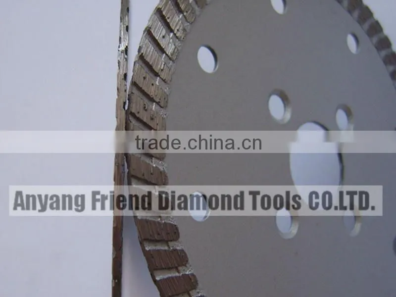 Sharp diamond circular saw blade for cutting stone and construction