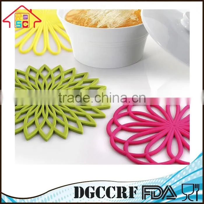 NBRSC Flexible Durable Non Slip Silicone Multi-Use Flower Trivet Pot Holder Mat Set of 3