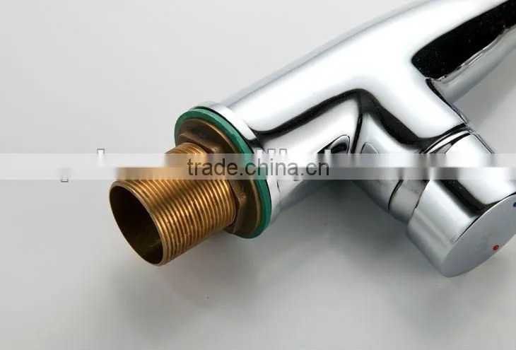 Single Handle Brass Fashion Kitchen Taps NO.PD-2809