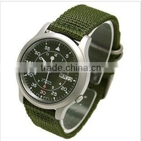 Promotion custom Plastic watch with cheap price