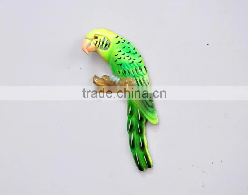 5 inch Plastic Pearl Powder Flat Parrot Birds Fridge Magnet, Handicraft Wall Hanging