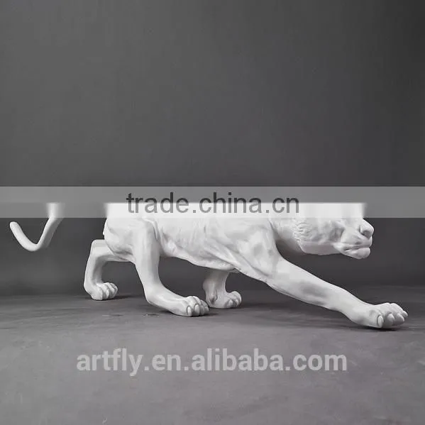 Dog mannequin