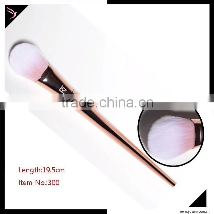 RT High quality makeup brushes set with PET box packing