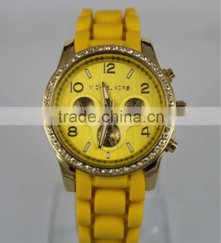 Korean ladies crystal watch 2013, 1 piece for MOQ