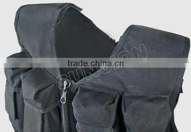 Military Tactical Vest with pouch convenient
