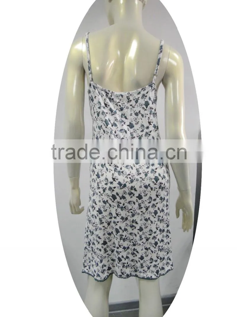 sexy and delicate sleeveless nightgown with pattern