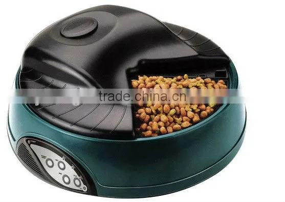 Travel Pet Feeder, Dog Cat Smart Travel Feeder, Pet Food Feeder