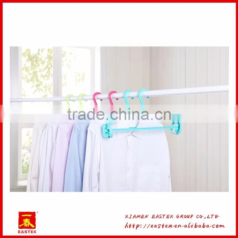 Multipurpose Plastic anti-slip Laundry Hanger with two circle