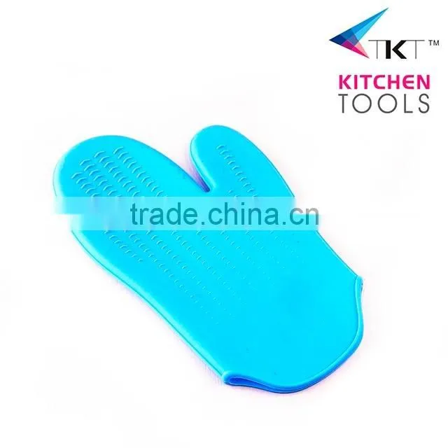 Best quality Cheapest animal shape silicone rubber oven mitts