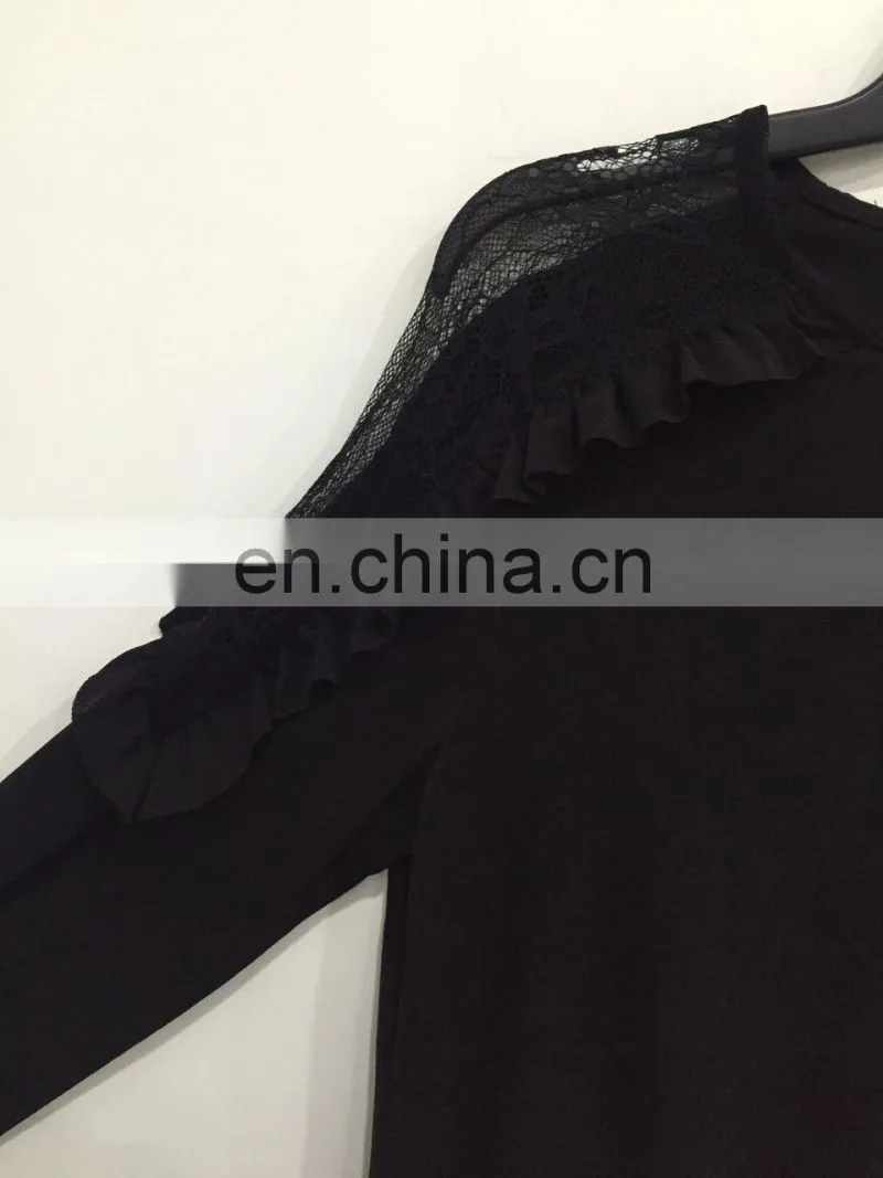 The shoulder lace stitching long-sleeved blouse