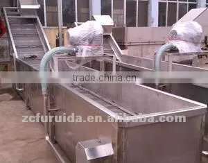 Mesh belt type precooling machine