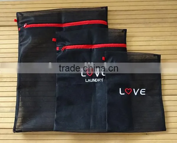 YIWU RODA 100% polyester mesh square black embroidery laundry bag