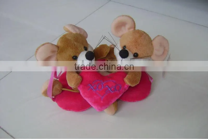 lovely&beautiful soft stuffed plush valentine cow with baby for valentine festival