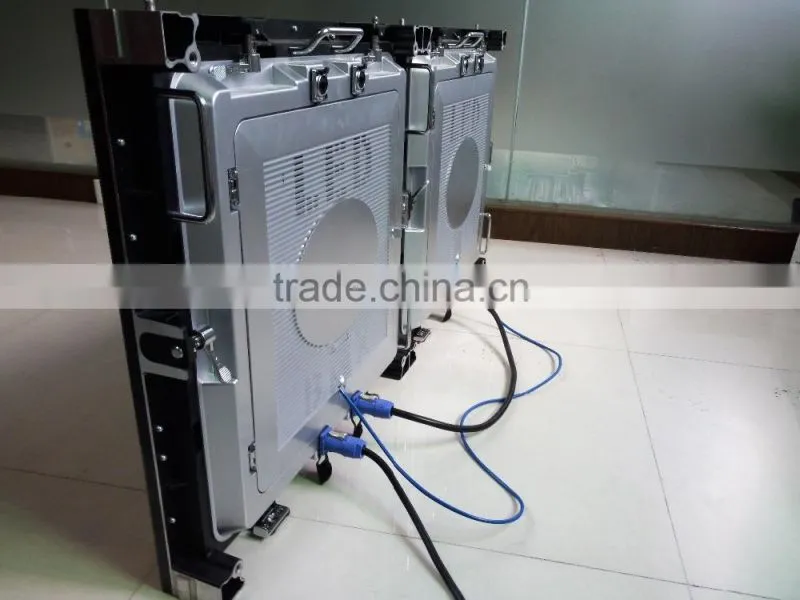 P2.5 Indoor SMD full color LED video display for advertising screen