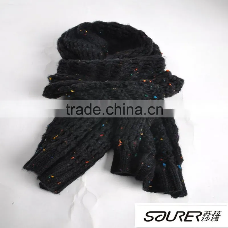 eco-friendly fashionable knitting scarf