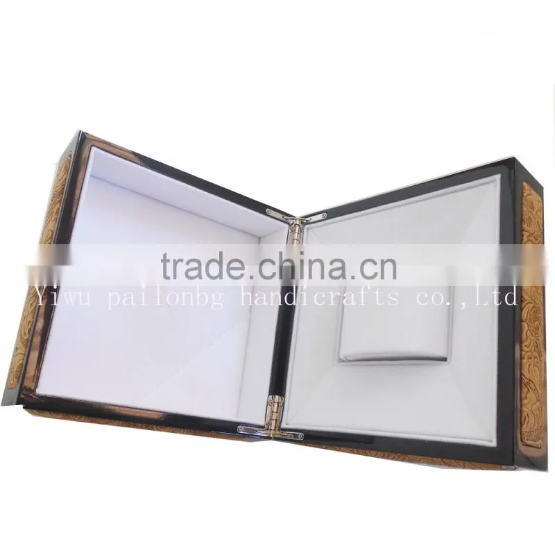 Exquisite Wooden Watch Box
