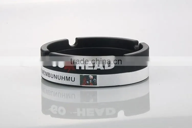 High quality round silicone ashtray , personalized silicone pocket ashtray