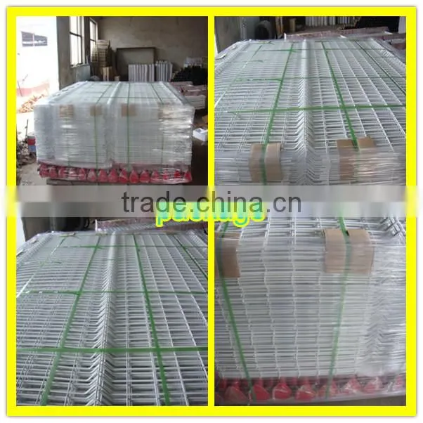 PVC coated welded wire mesh fence panels in 6 gauge.