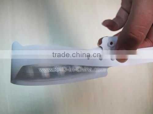 125KHz/13.56MHz Custom PayPass RFID Wristbands/Bracelets with Low Factory Price