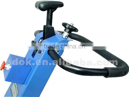 OKX-200 asphalt floor scarifying and milling machine price,gasoline asphalt scarifying and milling machine