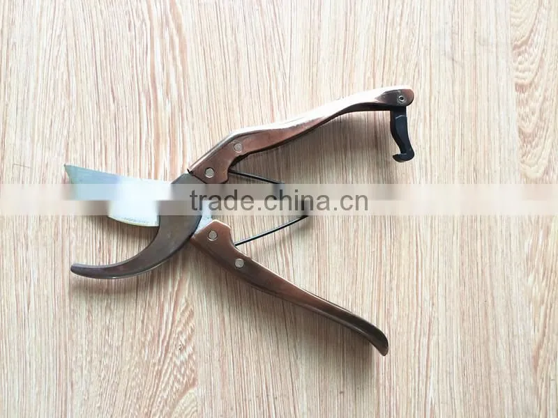 high-carbon steel scissorsr/prune saw