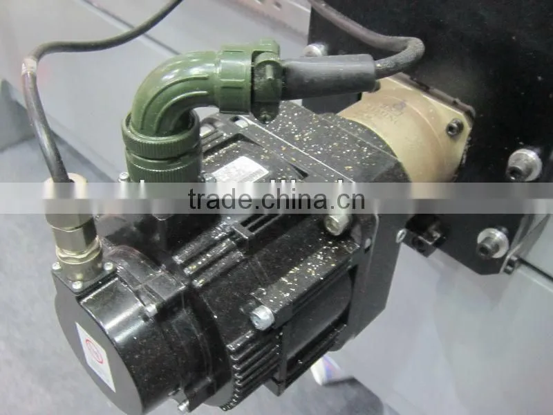 Anhui hefei SUDA woodworking cnc router with auto tools changer